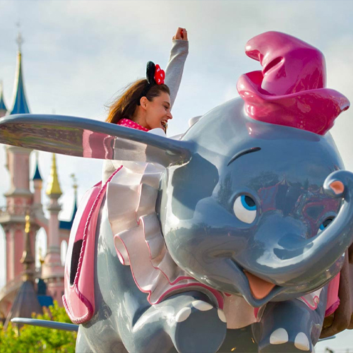 Disney Trips > How to Plan a Stress-Free Disney Holiday > Featured Image