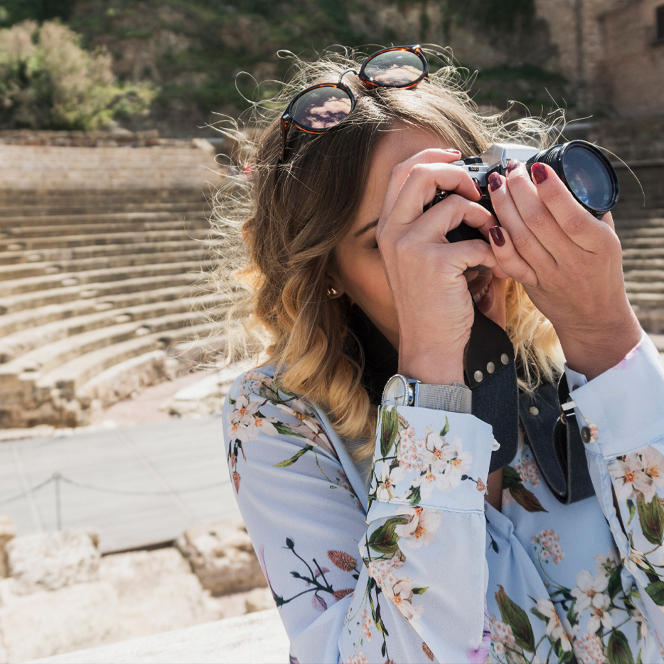 Home > Step Into the Past - Discover the stories that shaped the world > Header > Background (Mobile)
